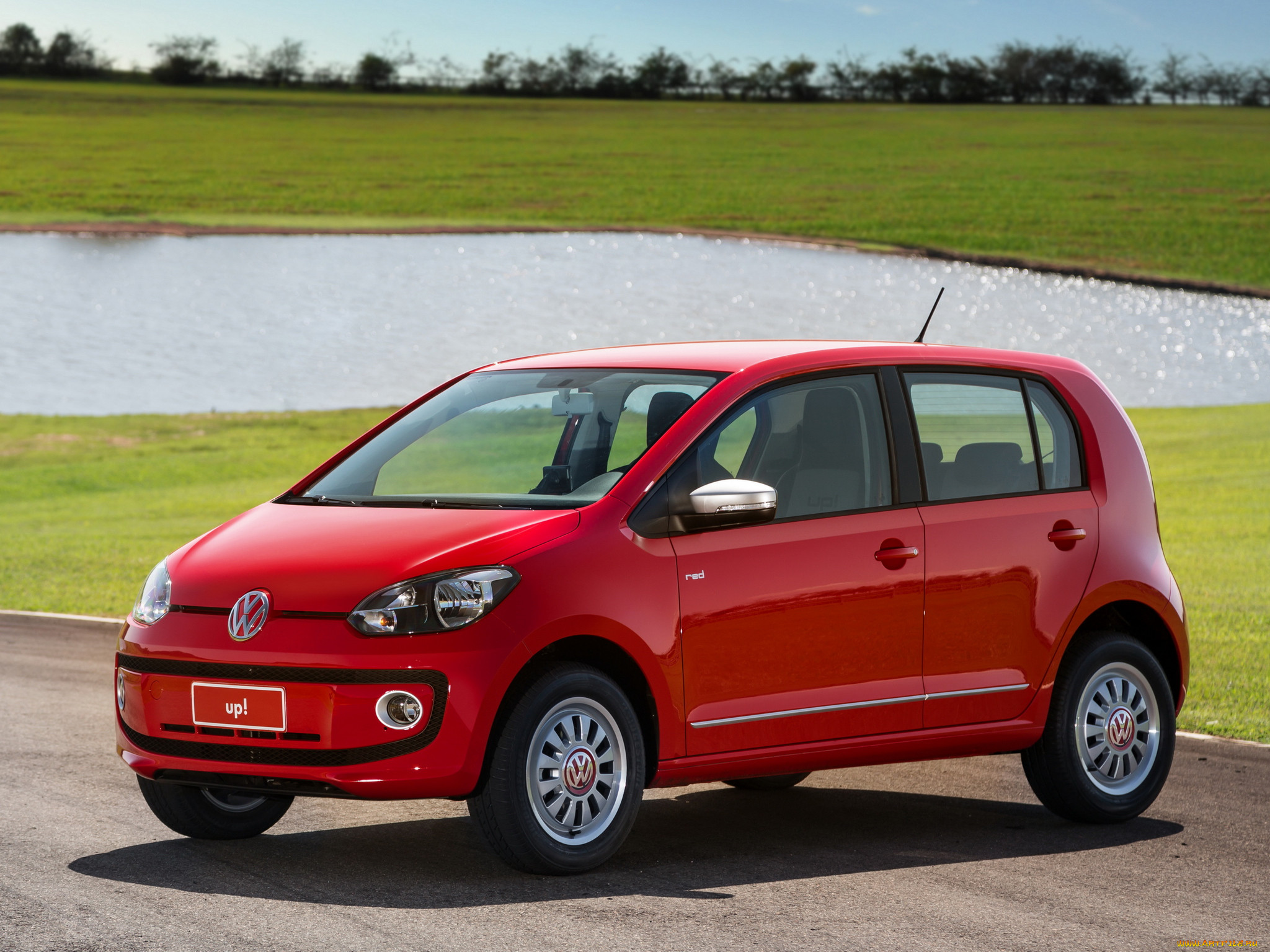 Volkswagen up 2014